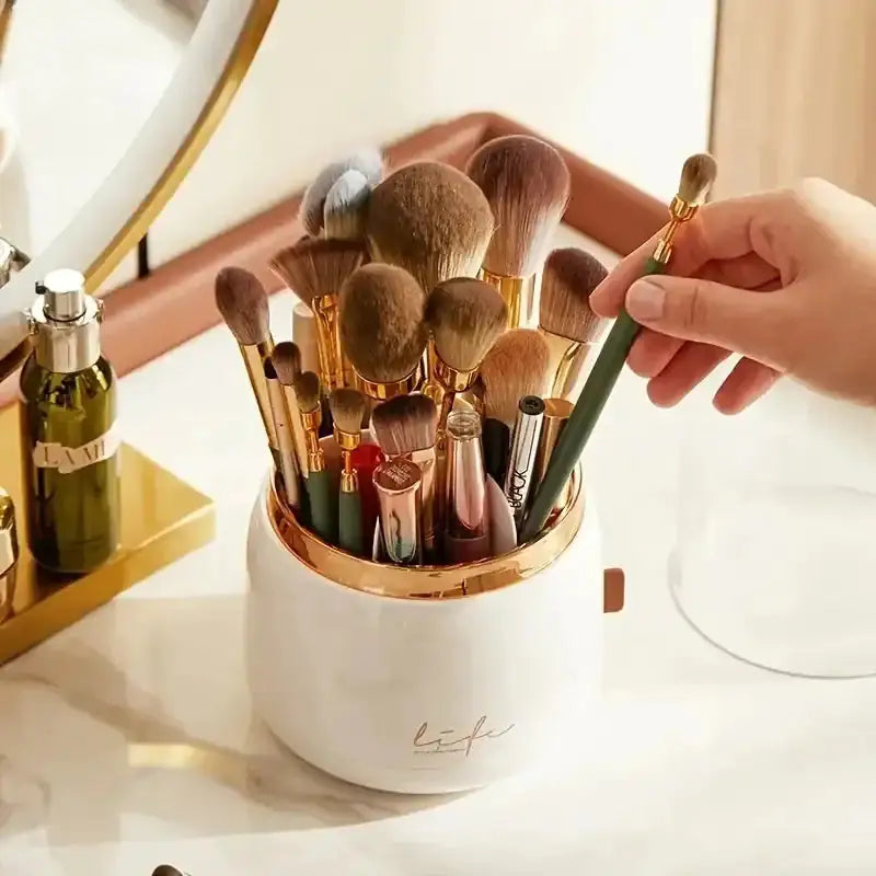 Luxe Dome Brush Holder